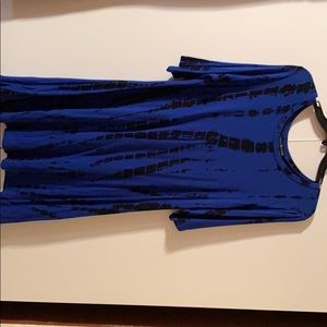 Have blue with black print short sleeve dress.